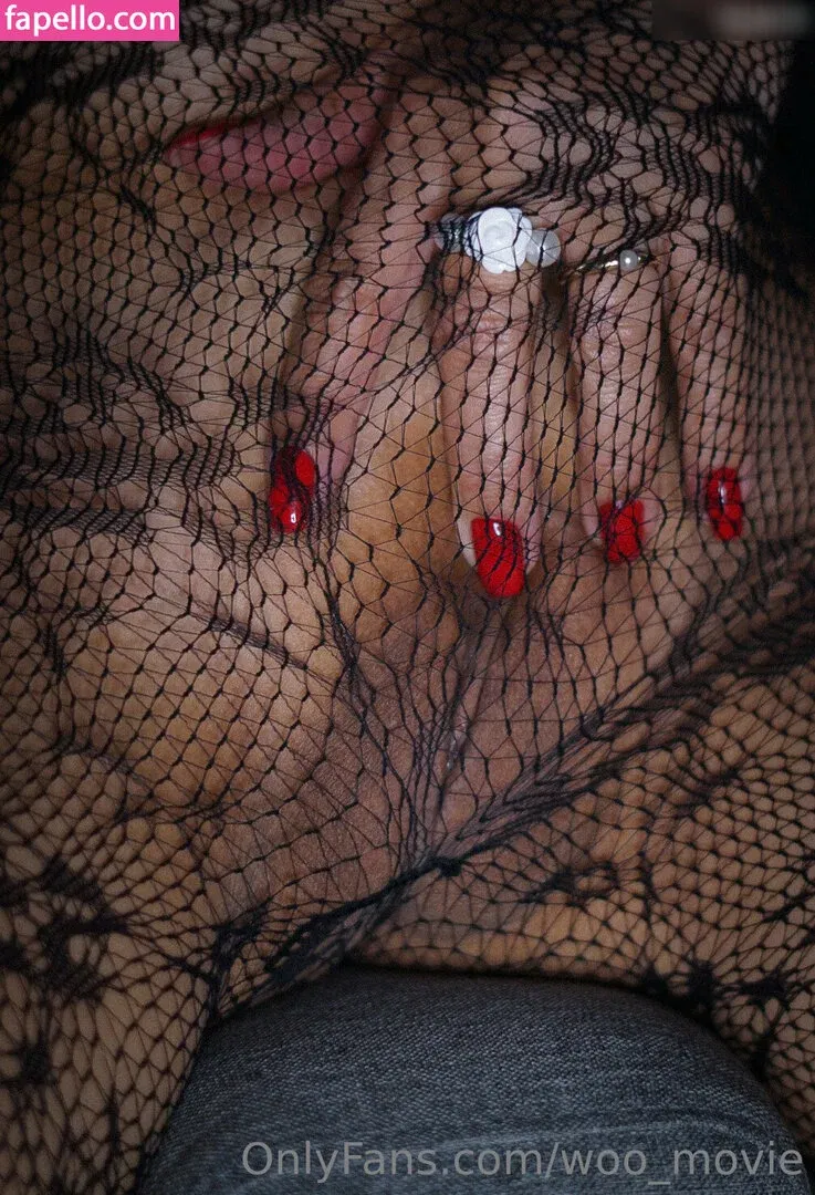 Julia Woo Onlyfans Photo Gallery 