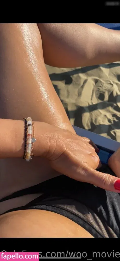 Julia Woo Onlyfans Photo Gallery 