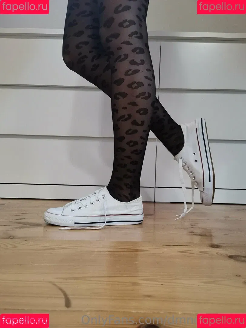 dmndfeetexc Onlyfans Photo Gallery 