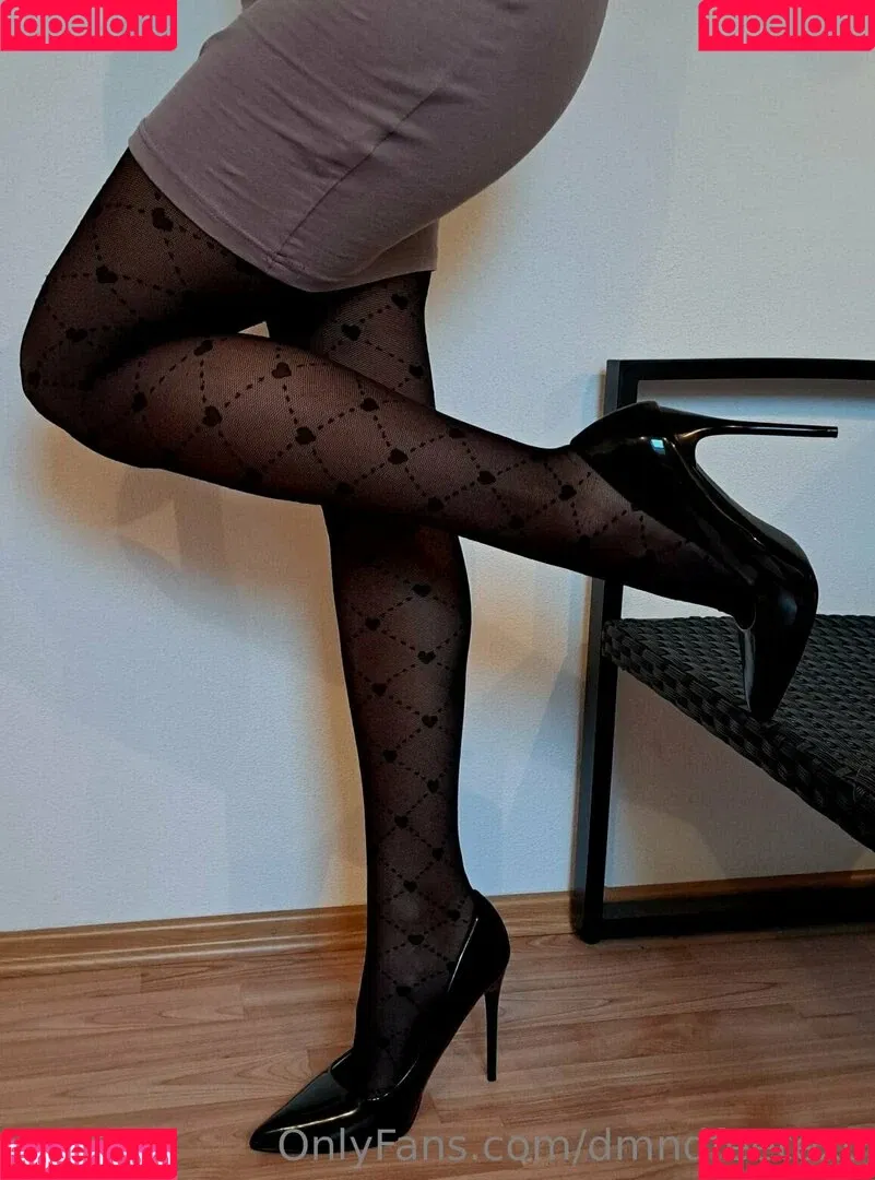 dmndfeetexc Onlyfans Photo Gallery 