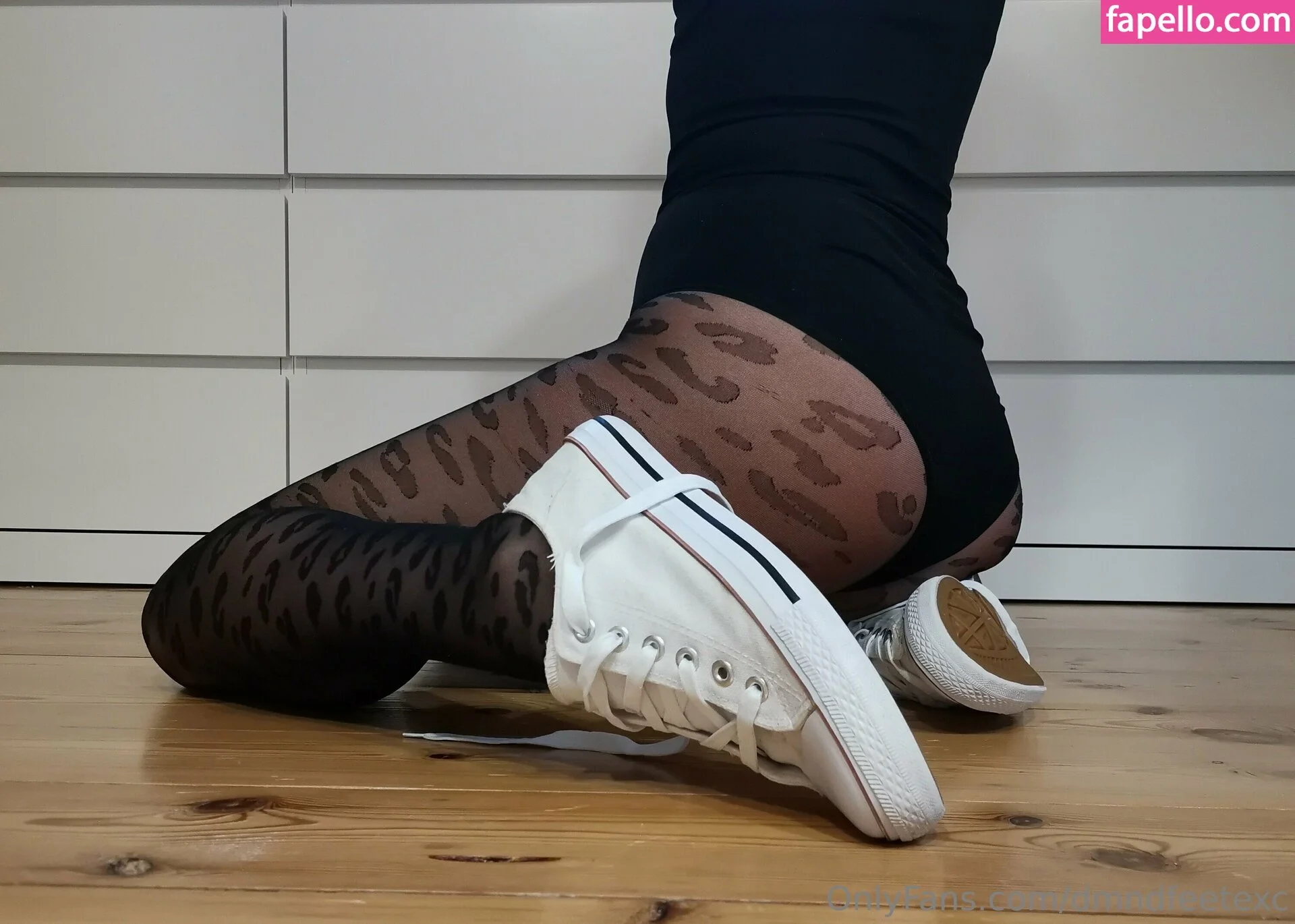 dmndfeetexc Onlyfans Photo Gallery 