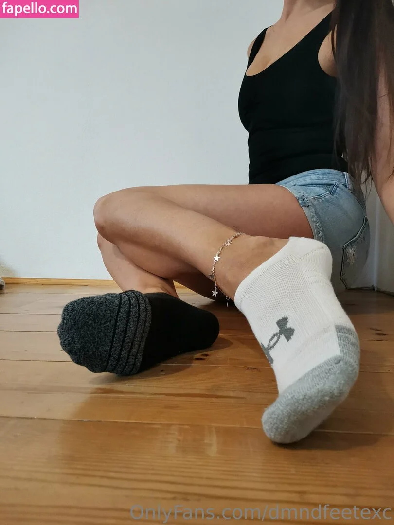 dmndfeetexc Onlyfans Photo Gallery 