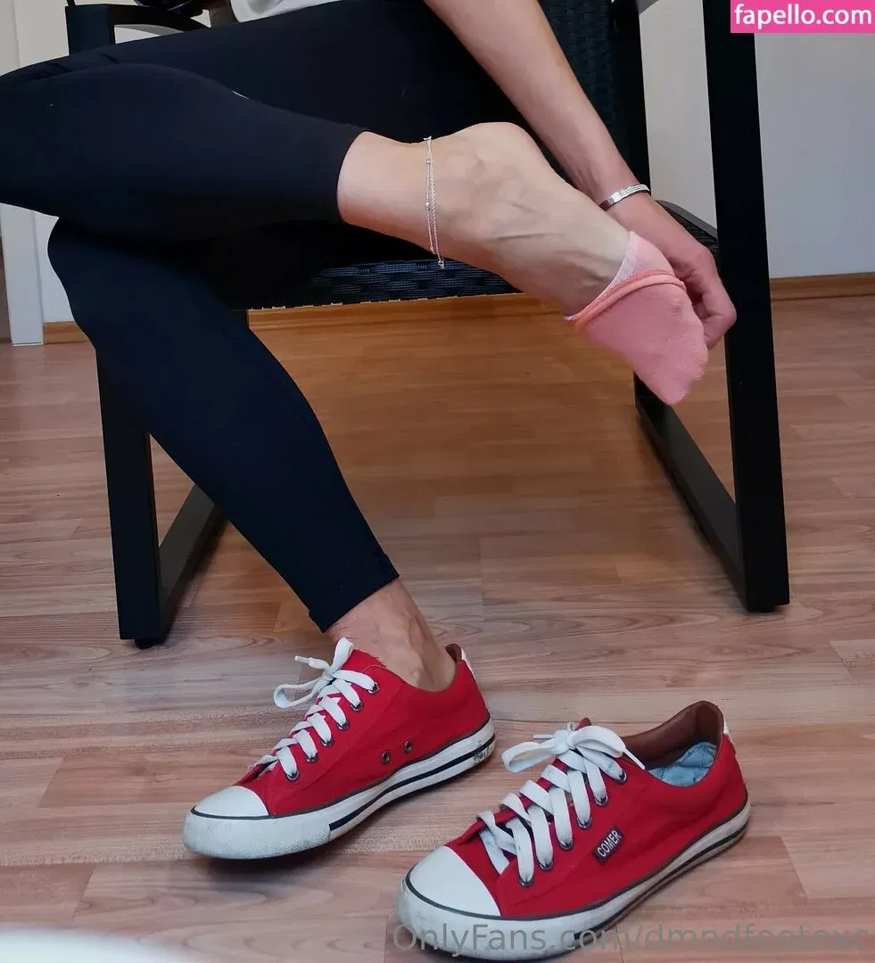 dmndfeetexc Onlyfans Photo Gallery 