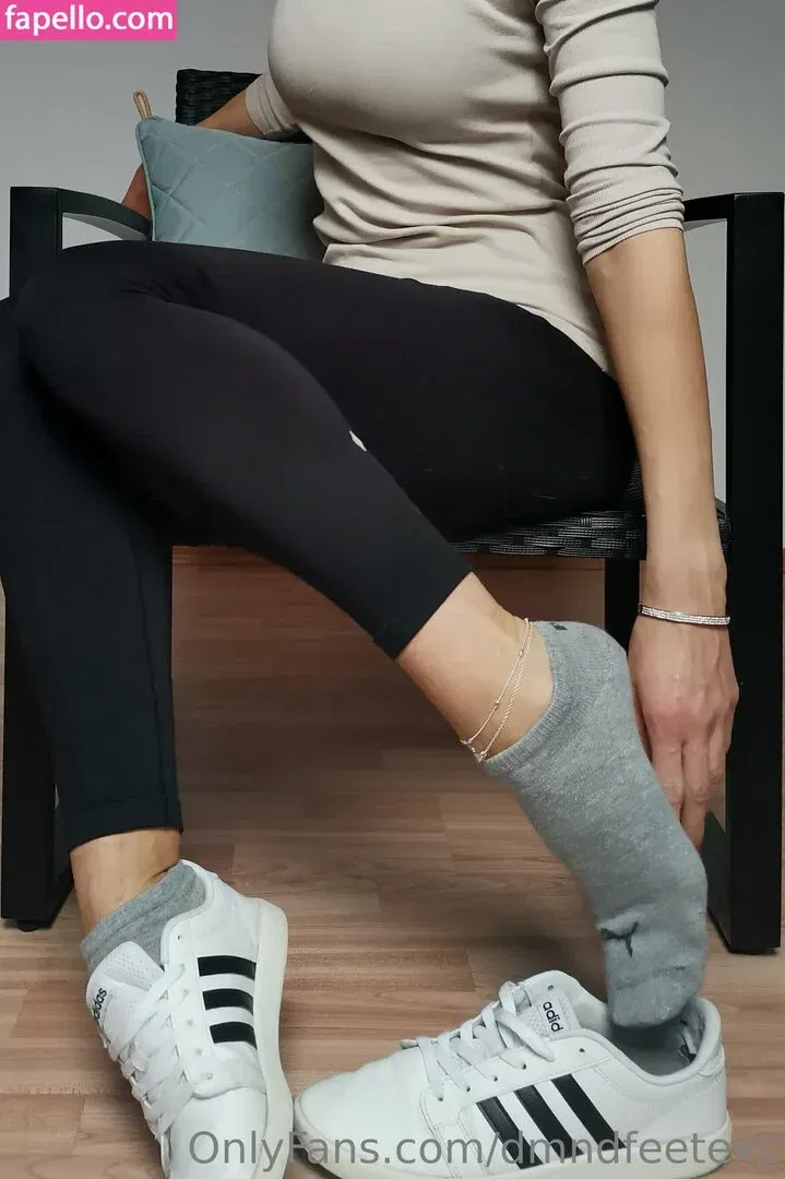 dmndfeetexc Onlyfans Photo Gallery 