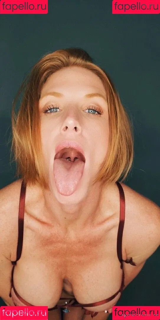 Akgingersnaps Onlyfans Photo Gallery 