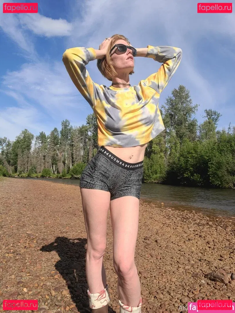 Akgingersnaps Onlyfans Photo Gallery 