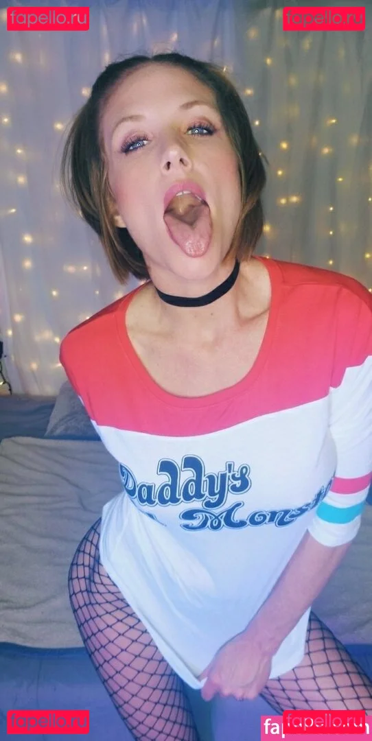 Akgingersnaps Onlyfans Photo Gallery 