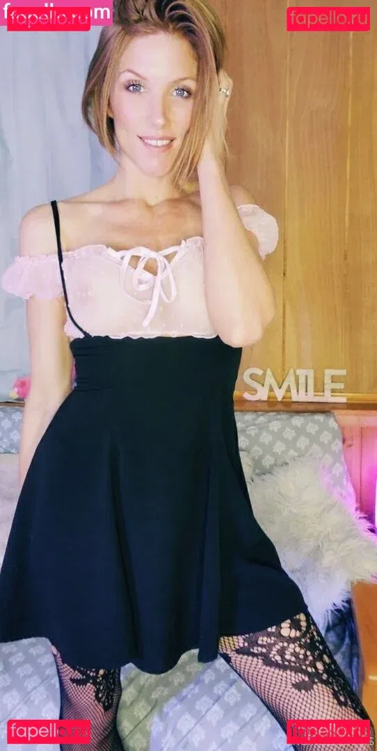 Akgingersnaps Onlyfans Photo Gallery 