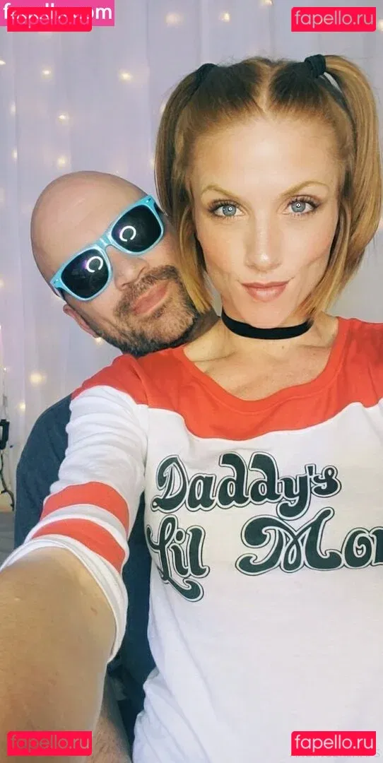 Akgingersnaps Onlyfans Photo Gallery 