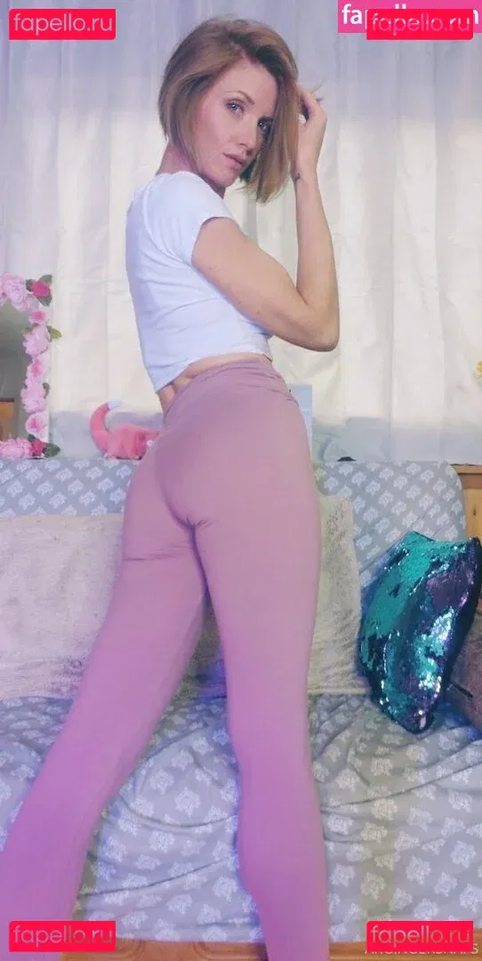 Akgingersnaps Onlyfans Photo Gallery 