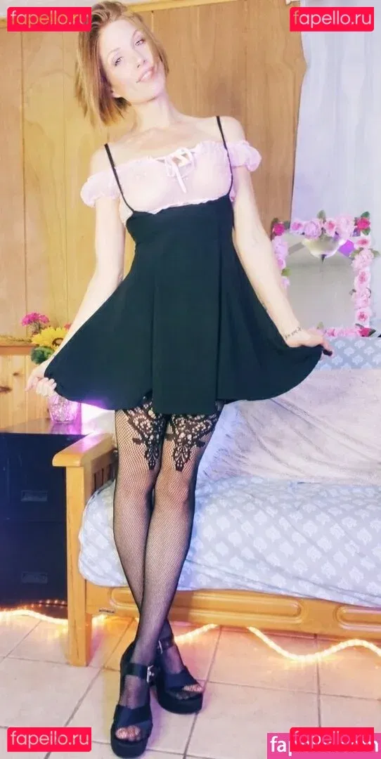 Akgingersnaps Onlyfans Photo Gallery 