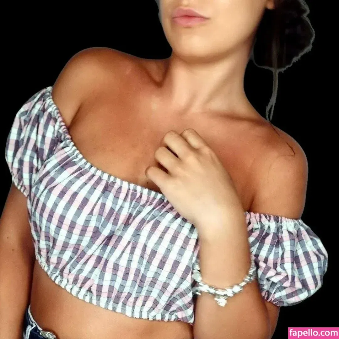 Georgina Catherine Onlyfans Photo Gallery 