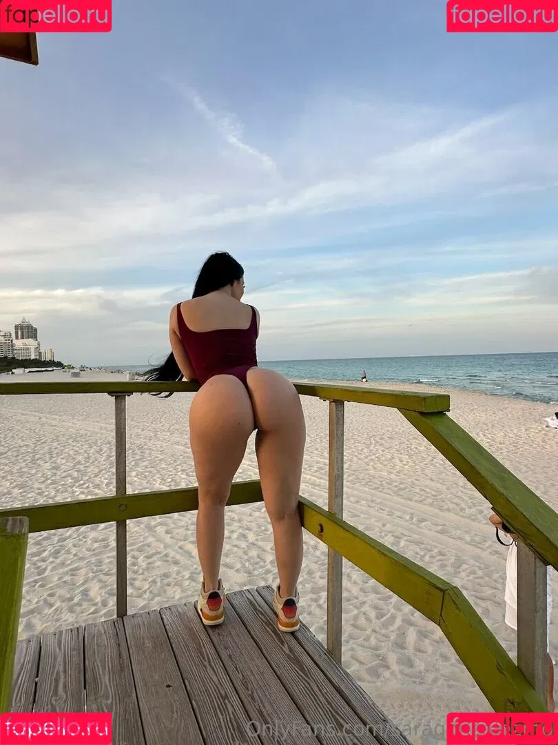 Sara Gonzales Onlyfans Photo Gallery 