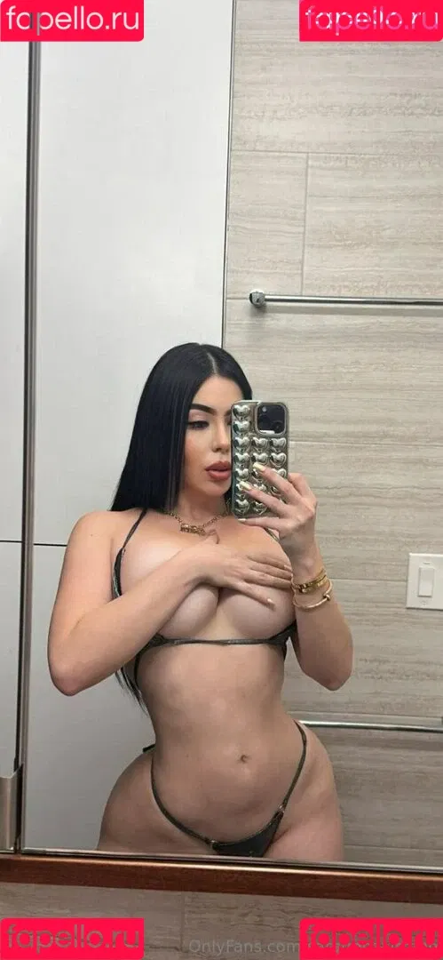 Sara Gonzales Onlyfans Photo Gallery 