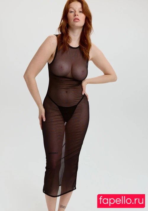 Thali Bouchard Onlyfans Photo Gallery 