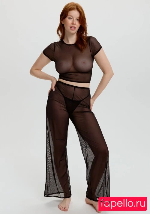 Thali Bouchard Onlyfans Photo Gallery 