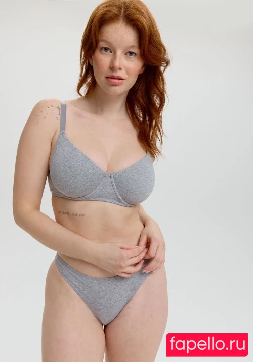 Thali Bouchard Onlyfans Photo Gallery 