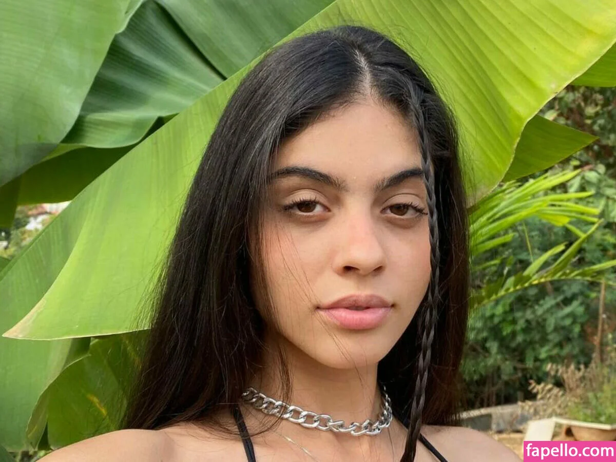 Menina Veneno Onlyfans Photo Gallery 