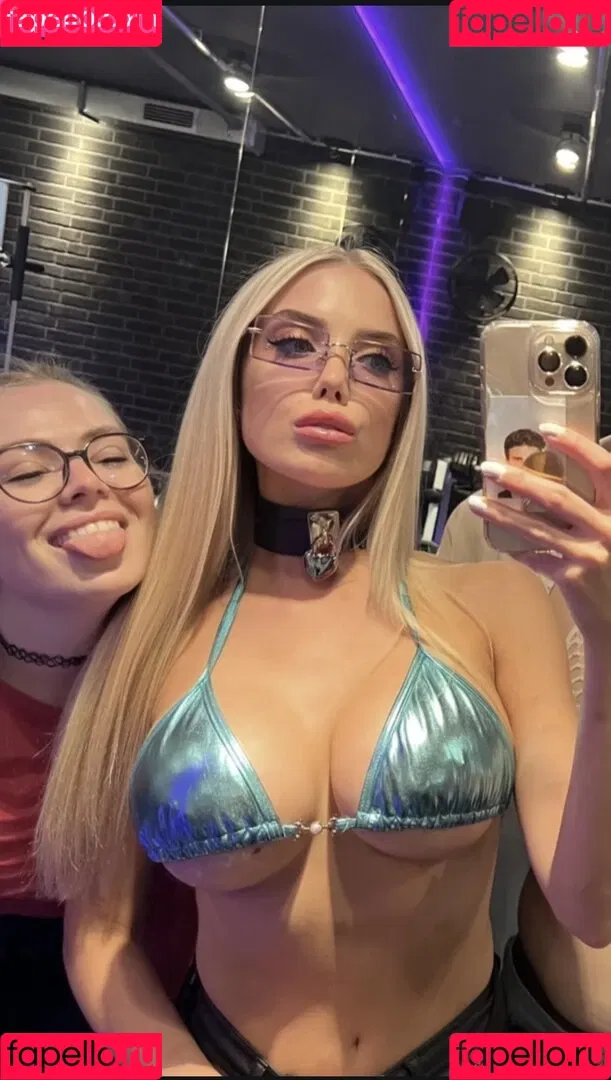 Pauline Sophie Onlyfans Photo Gallery 