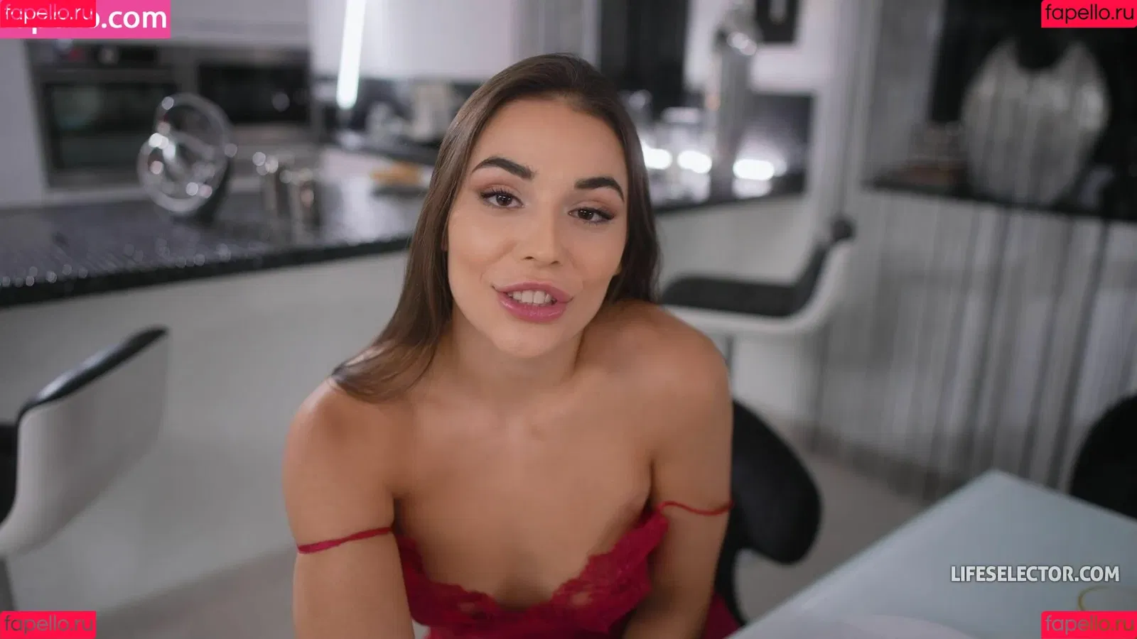 Milan Cheek Onlyfans Photo Gallery 
