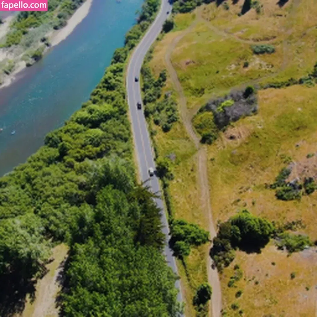 Milan Cheek Onlyfans Photo Gallery 