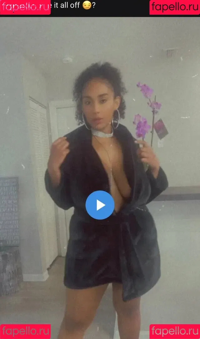Suly Onlyfans Photo Gallery 