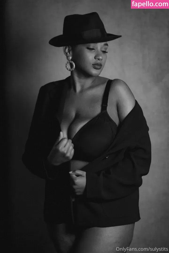 Suly Onlyfans Photo Gallery 