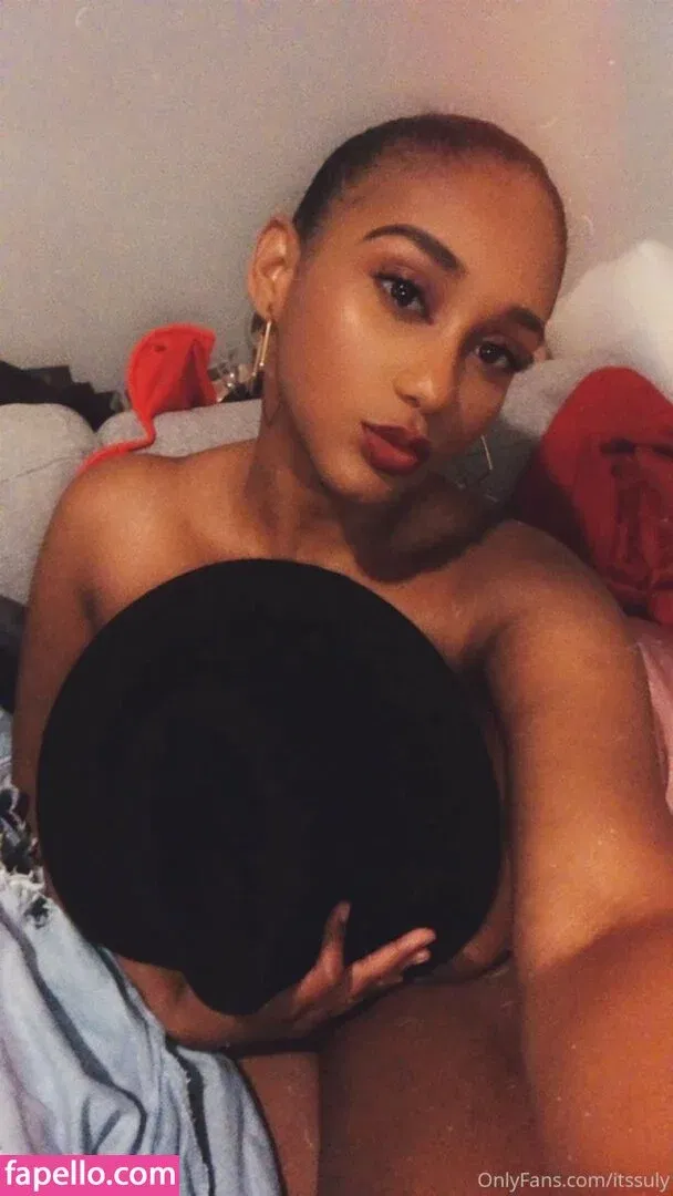 Suly Onlyfans Photo Gallery 