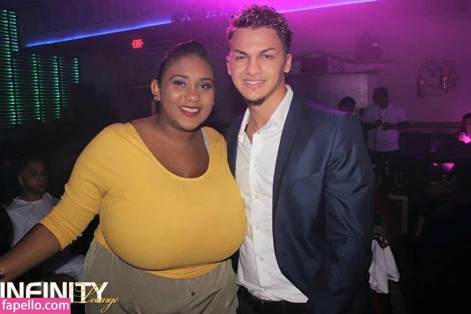 Suly Onlyfans Photo Gallery 