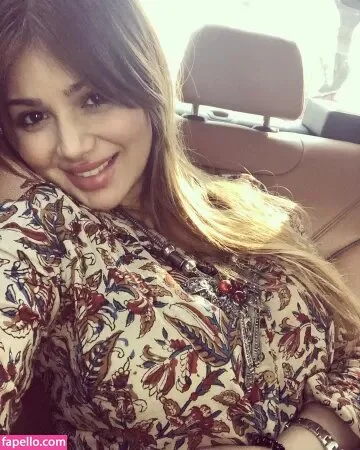 Ayesha Takia Onlyfans Photo Gallery 