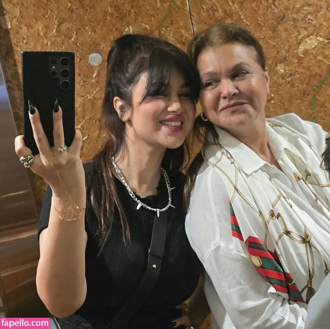 Ayesha Takia Onlyfans Photo Gallery 