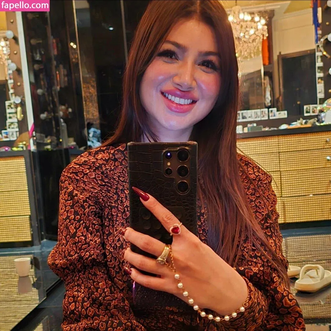 Ayesha Takia Onlyfans Photo Gallery 