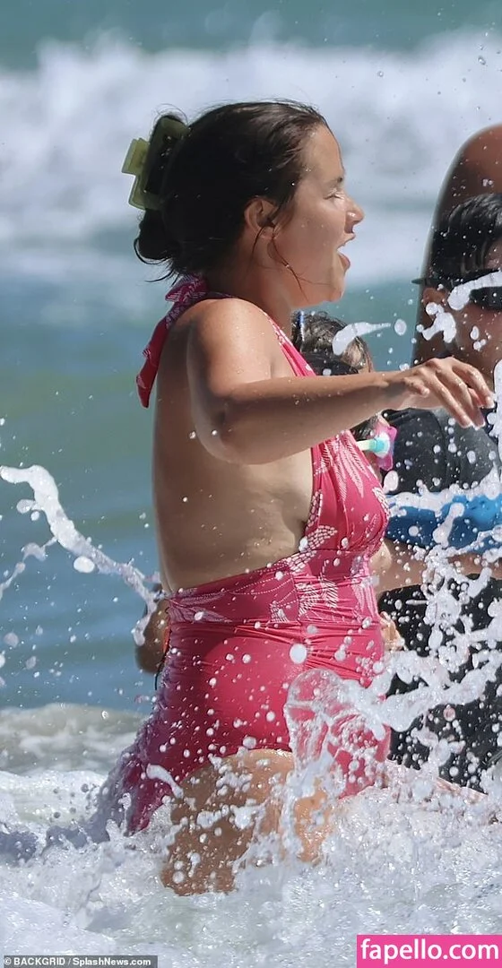 Juke SG Onlyfans Photo Gallery 