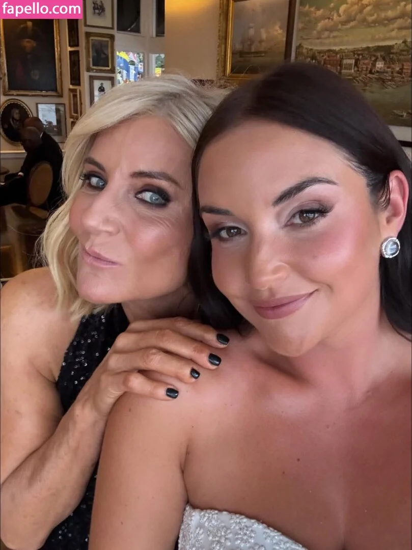 Juke SG Onlyfans Photo Gallery 