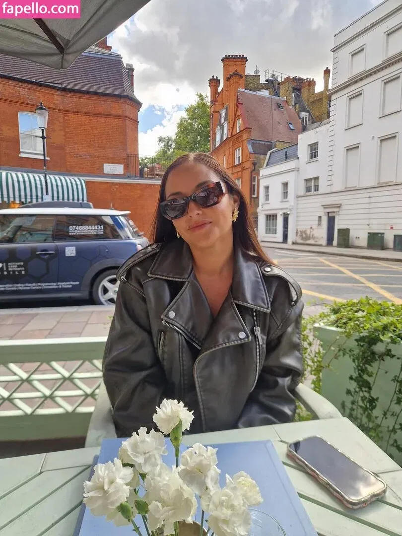 Juke SG Onlyfans Photo Gallery 