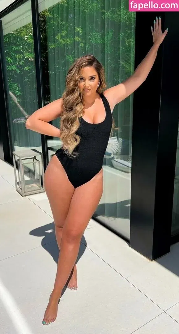 Juke SG Onlyfans Photo Gallery 