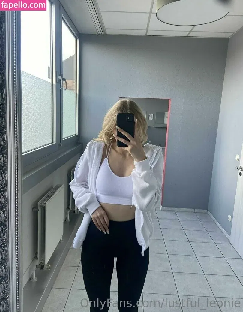 lustful_leonie Onlyfans Photo Gallery 