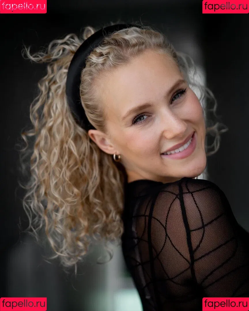 Pauline Angert Onlyfans Photo Gallery 