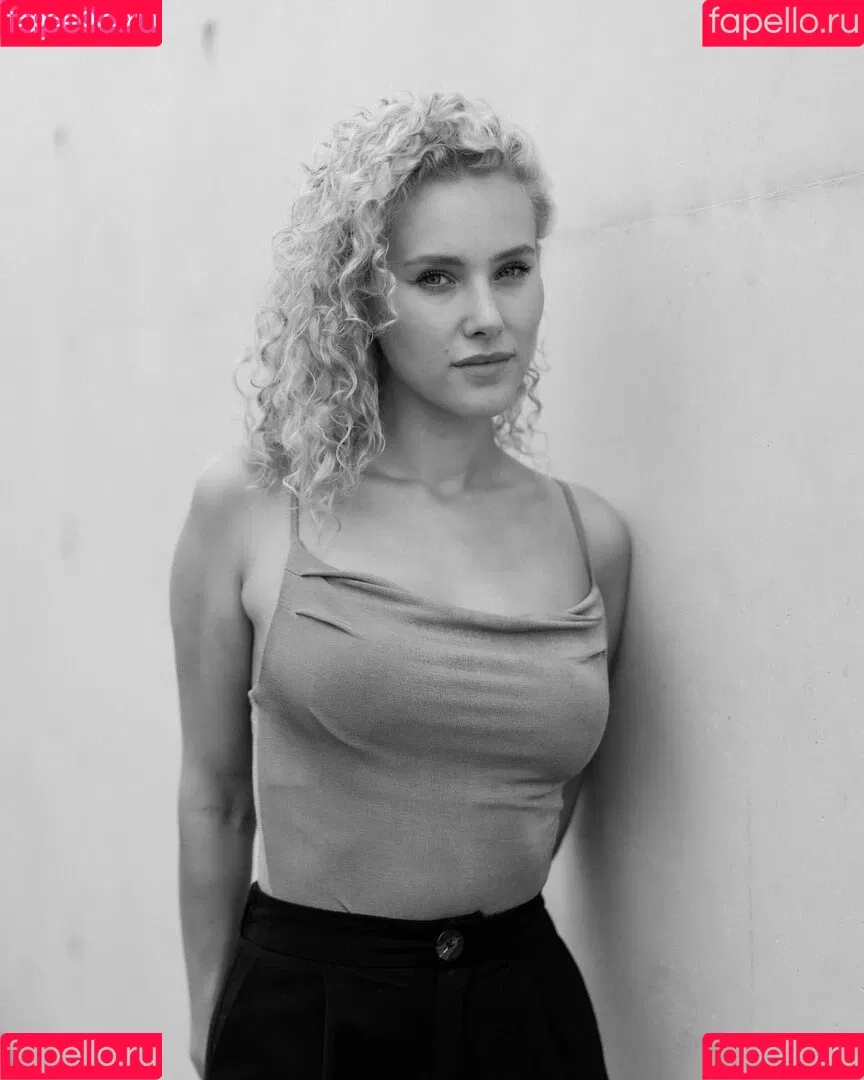 Pauline Angert Onlyfans Photo Gallery 