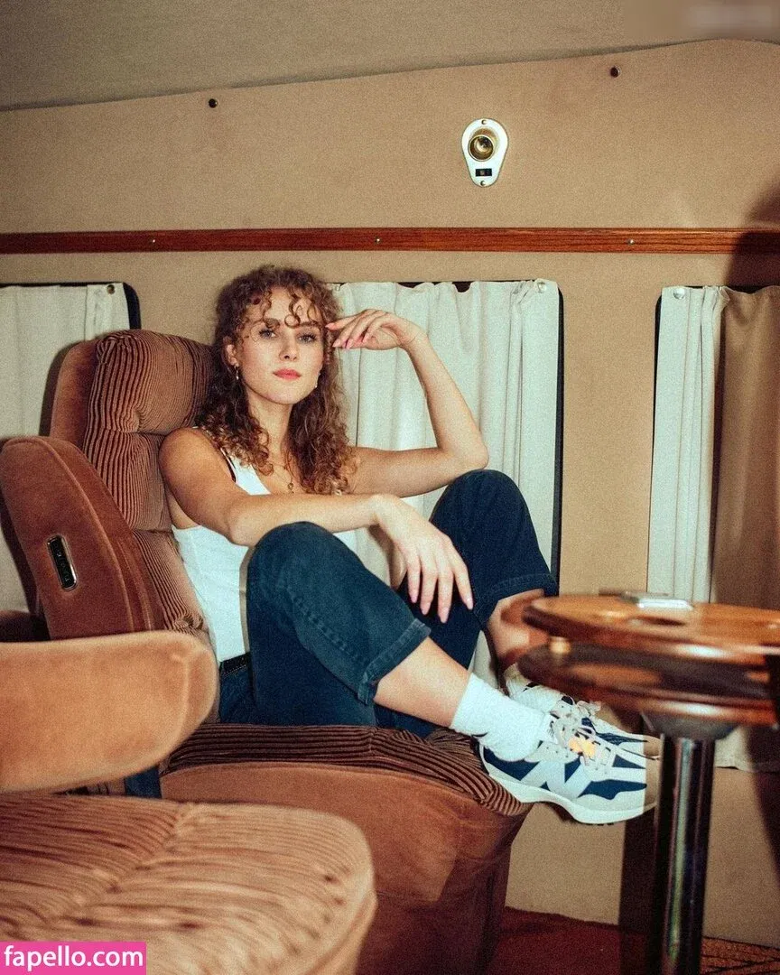 Pauline Angert Onlyfans Photo Gallery 