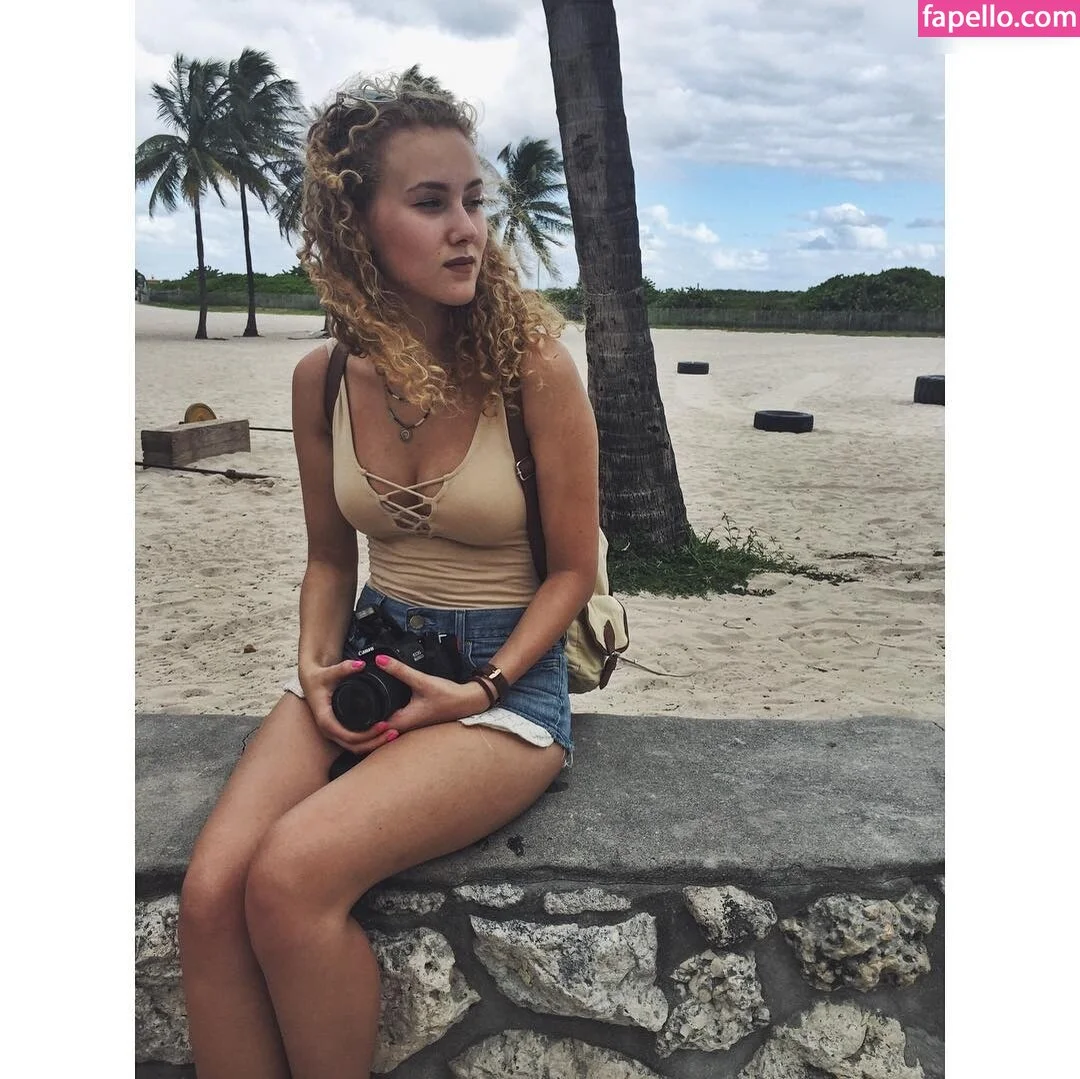 Pauline Angert Onlyfans Photo Gallery 