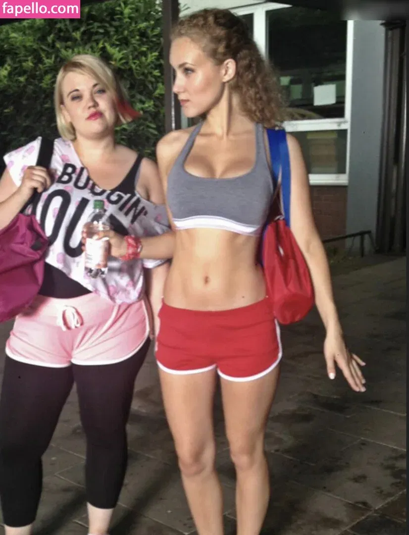 Pauline Angert Onlyfans Photo Gallery 