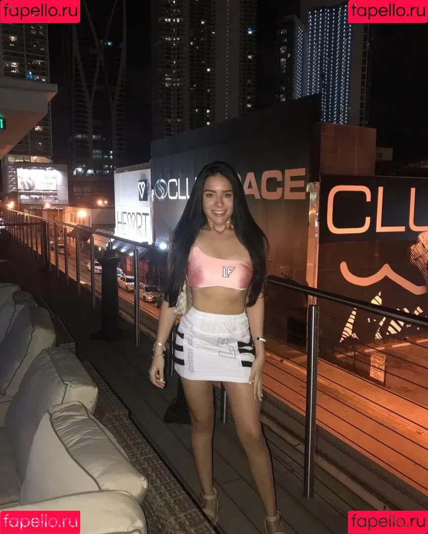 Samantha L Onlyfans Photo Gallery 