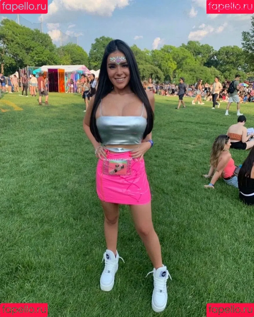Samantha L Onlyfans Photo Gallery 