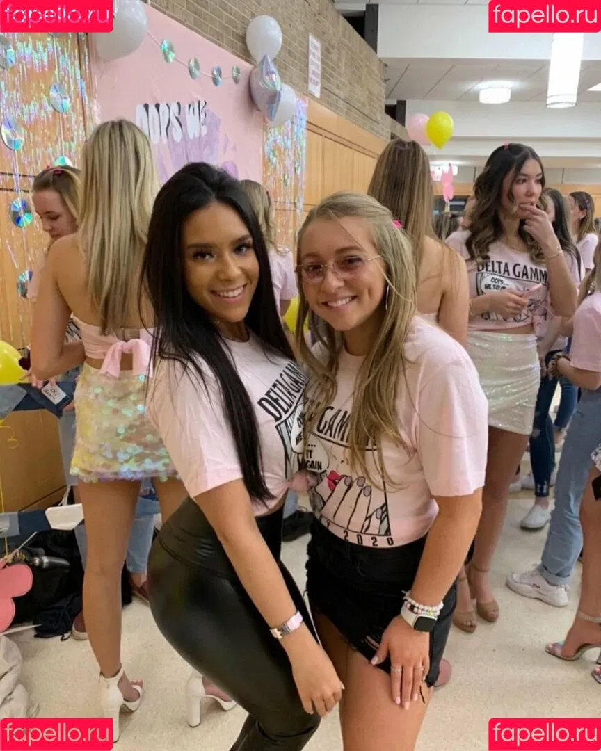 Samantha L Onlyfans Photo Gallery 