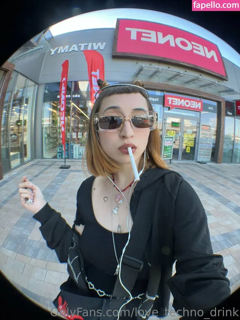 love_techno_drink Onlyfans Photo Gallery 