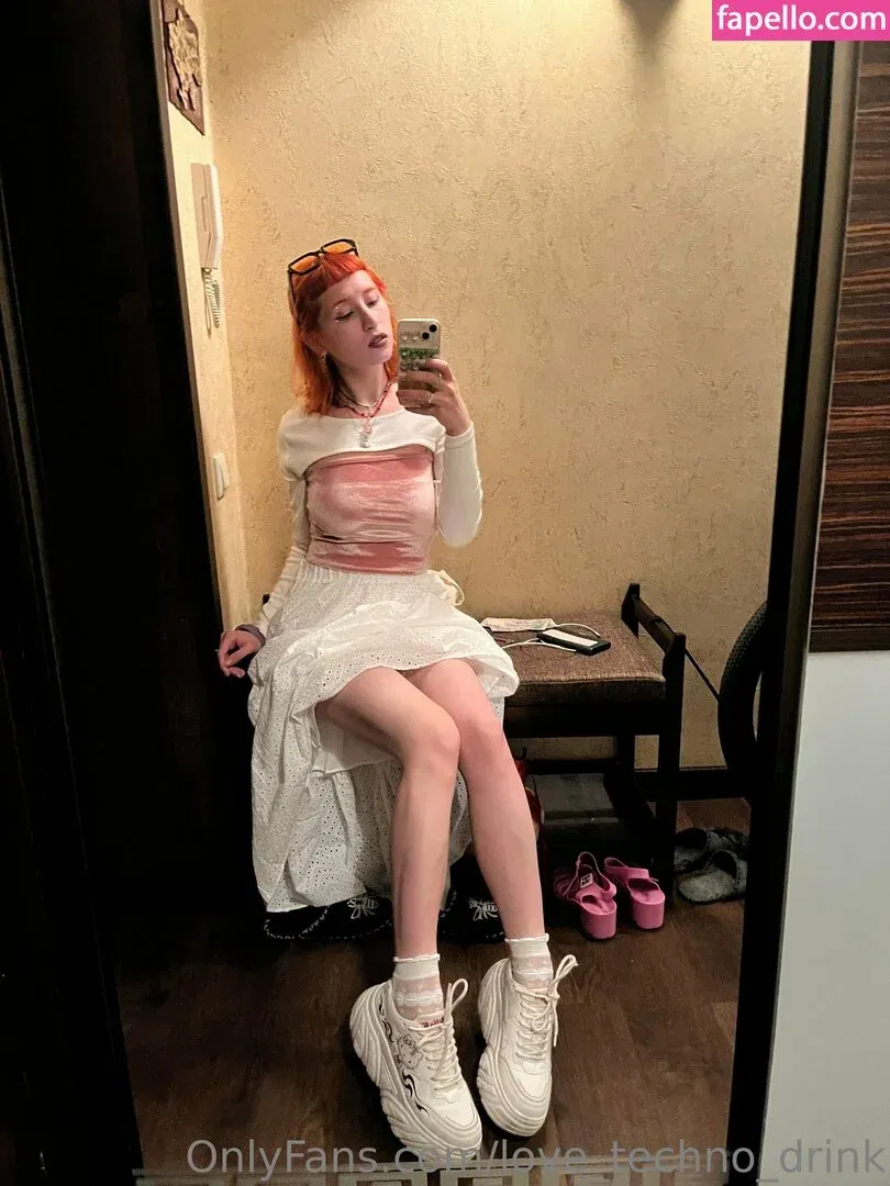 love_techno_drink Onlyfans Photo Gallery 