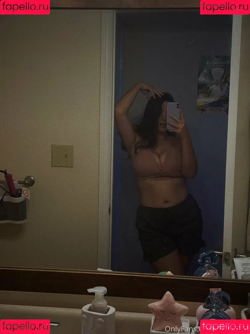 skirtsowo Onlyfans Photo Gallery 