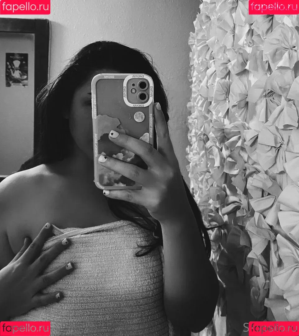 skirtsowo Onlyfans Photo Gallery 