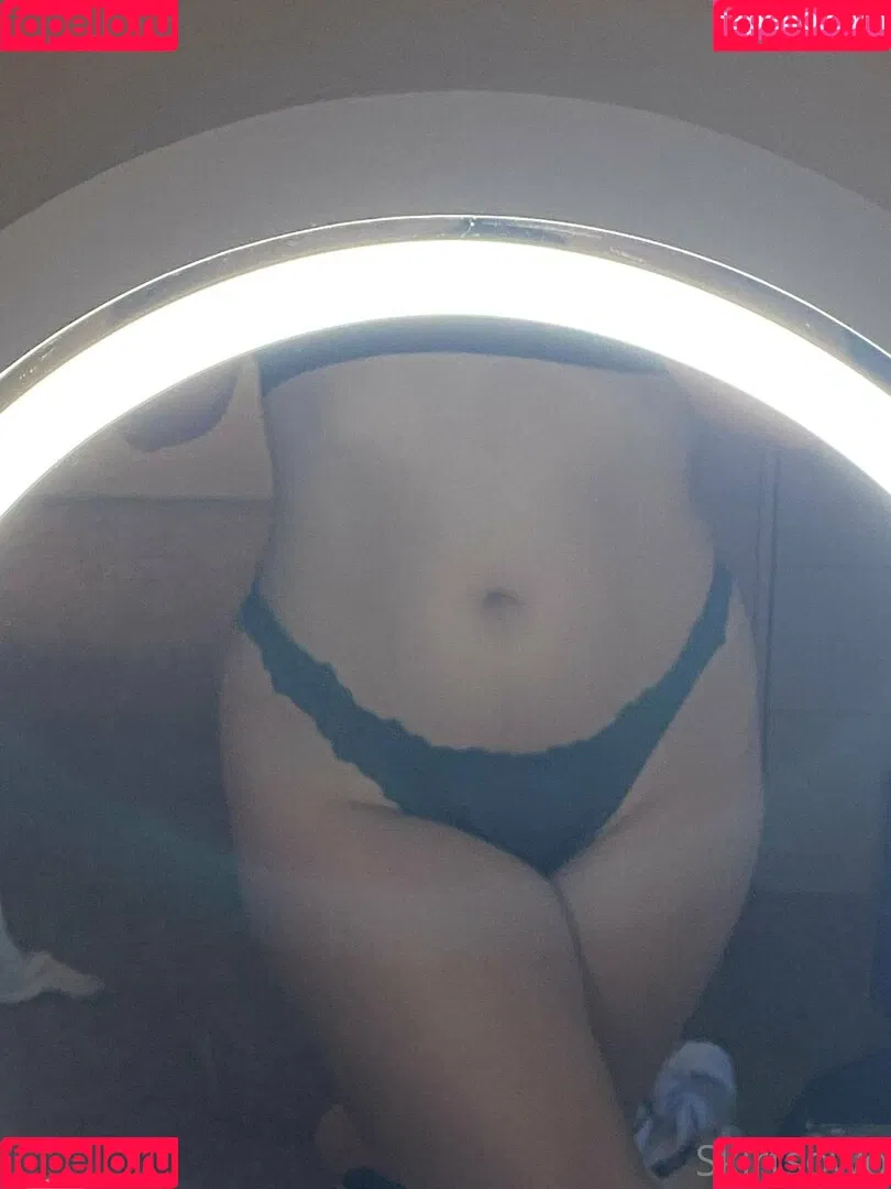 skirtsowo Onlyfans Photo Gallery 